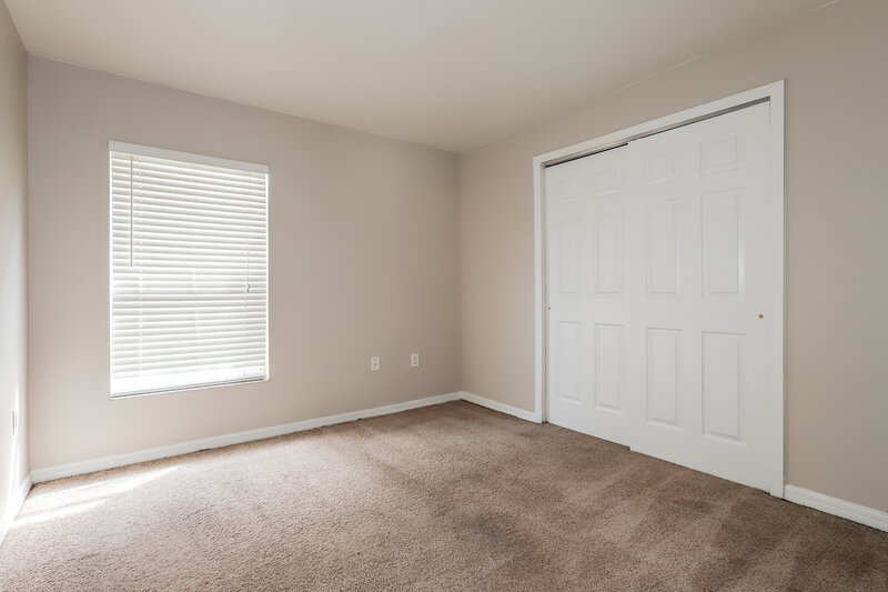 2,005/Mo, 11758 Mango Cross Ct Seffner, FL 33584 Bedroom View
