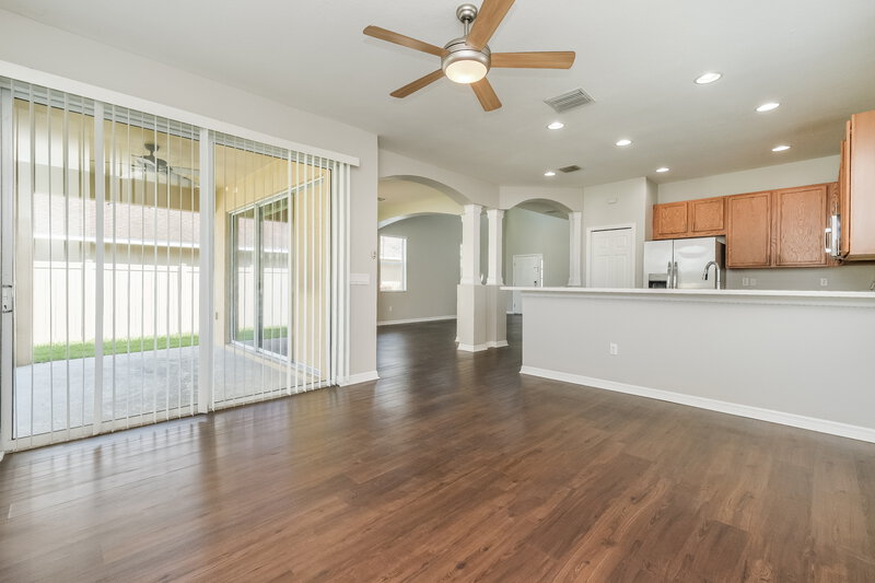 2,480/Mo, 11209 Wembley Landing Dr Lithia, FL 33547 Family Room View