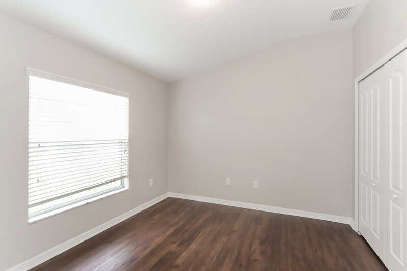 3,420/Mo, 7334 Lumber Port Dr Ruskin, FL 33573 Bedroom View