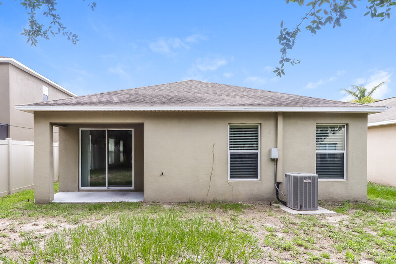 3,420/Mo, 7334 Lumber Port Dr Ruskin, FL 33573 Rear View