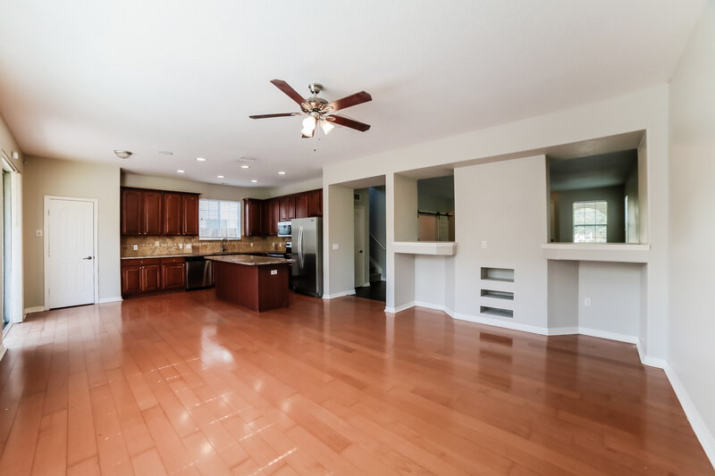 2,195/Mo, 12113 Fern Haven Ave Gibsonton, FL 33534 Dining Room View