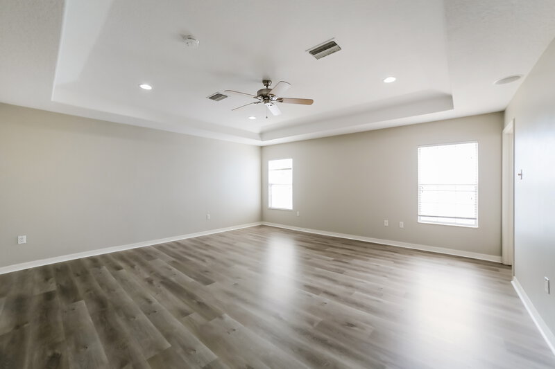 2,195/Mo, 12113 Fern Haven Ave Gibsonton, FL 33534 Main Bedroom View