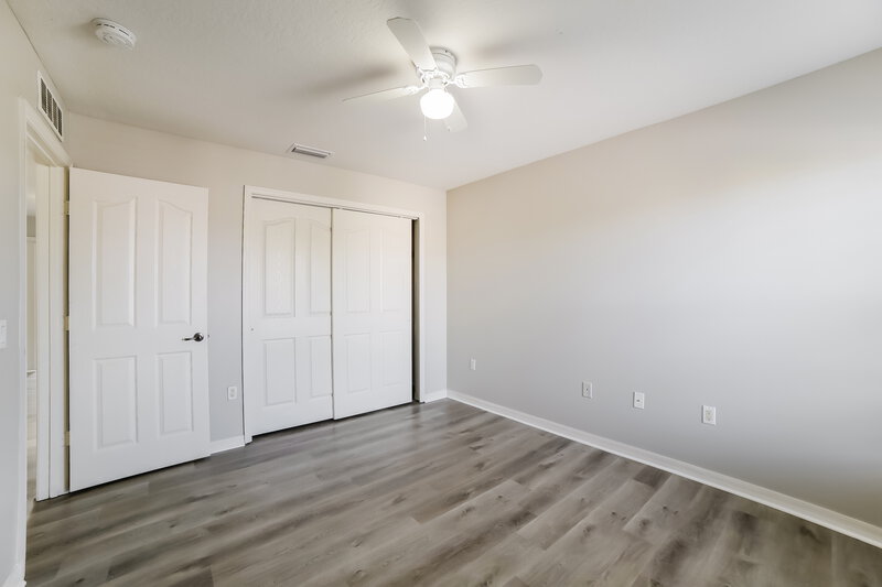 2,195/Mo, 12113 Fern Haven Ave Gibsonton, FL 33534 Bedroom View 2
