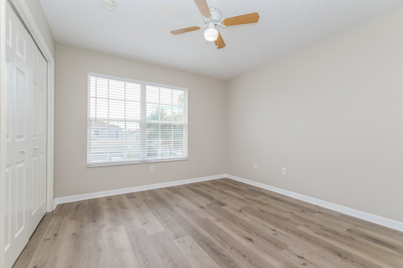 2,100/Mo, 12125 Tree Haven Ave Gibsonton, FL 33534 Bedroom View 2