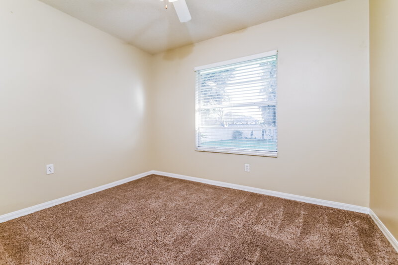 3,350/Mo, 37505 Layton Rd Dade City, FL 33525 Bedroom View 4