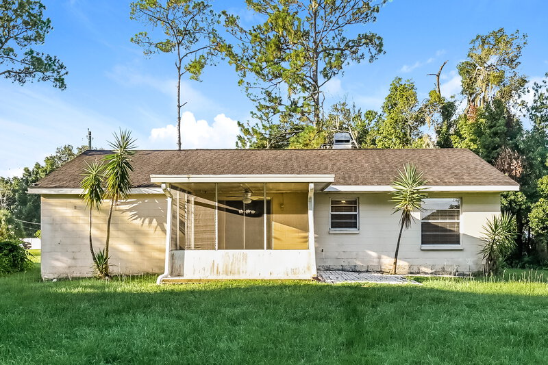 3,350/Mo, 37505 Layton Rd Dade City, FL 33525 Rear View