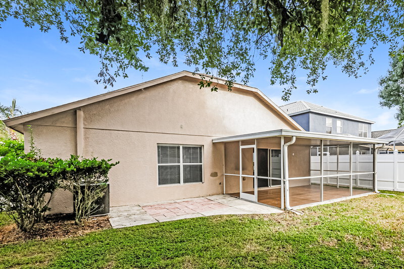 2,180/Mo, 31422 Wrencrest Dr Wesley Chapel, FL 33543 Rear View