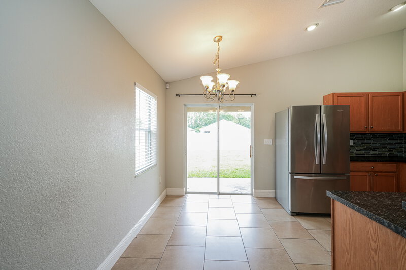 2,180/Mo, 5062 Belmont Park Ln Mulberry, FL 33860 Dining Room View