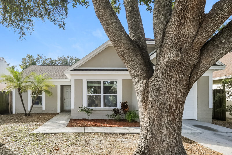 1,995/Mo, 318 Regal Park Dr Valrico, FL 33594 External View