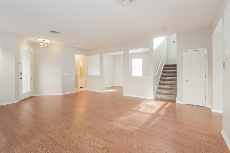 2,340/Mo, 31624 Spoonflower Cir Wesley Chapel, FL 33545 Living Room View