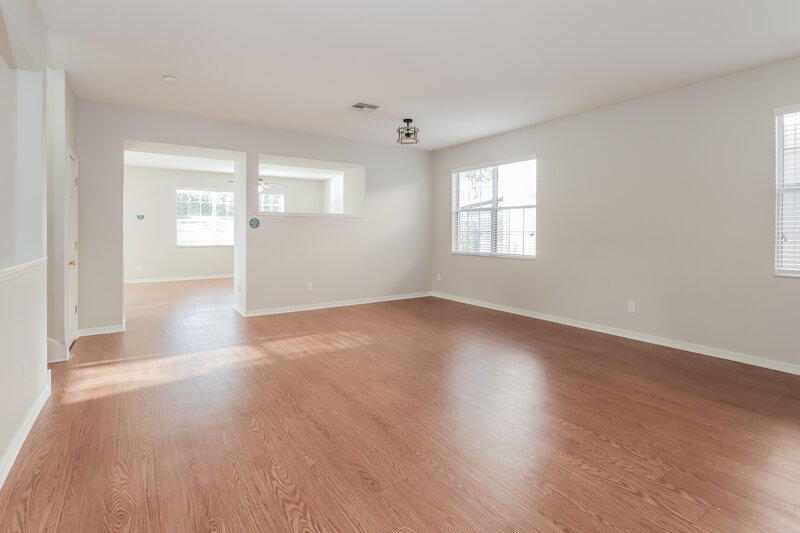 2,340/Mo, 31624 Spoonflower Cir Wesley Chapel, FL 33545 Living Room View 2
