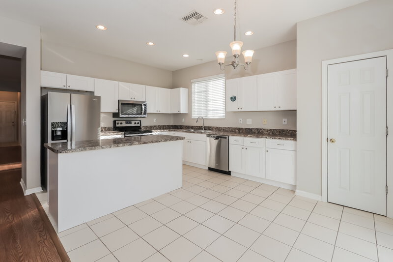 2,340/Mo, 31624 Spoonflower Cir Wesley Chapel, FL 33545 Dining Room View