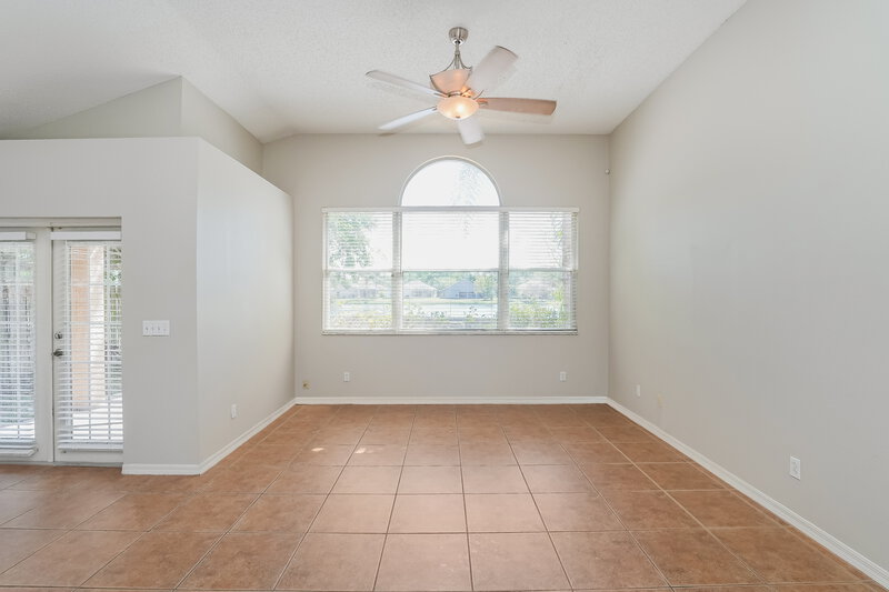 4,060/Mo, 10247 Oasis Palm Dr Tampa, FL 33615 Living Room View