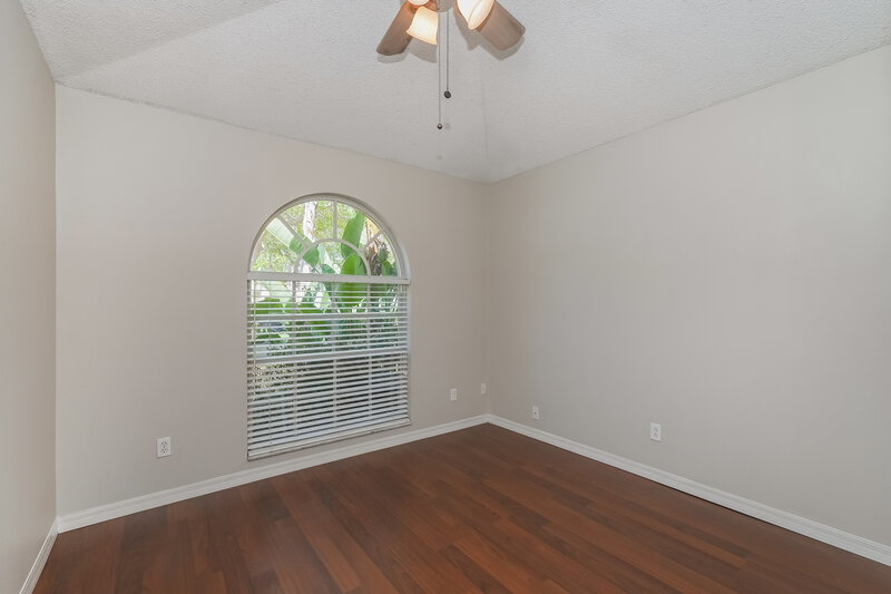 4,060/Mo, 10247 Oasis Palm Dr Tampa, FL 33615 Bedroom View 3