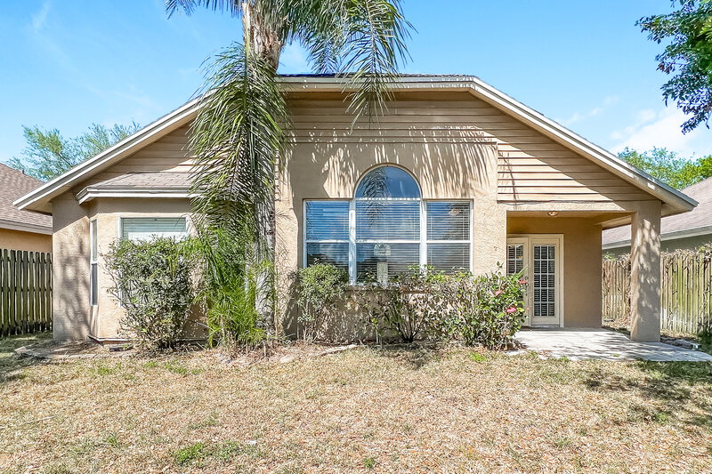 4,060/Mo, 10247 Oasis Palm Dr Tampa, FL 33615 Rear View