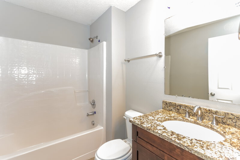 2,490/Mo, 12496 Maycrest Avenue Weeki Wachee, FL 34614 Bathroom View