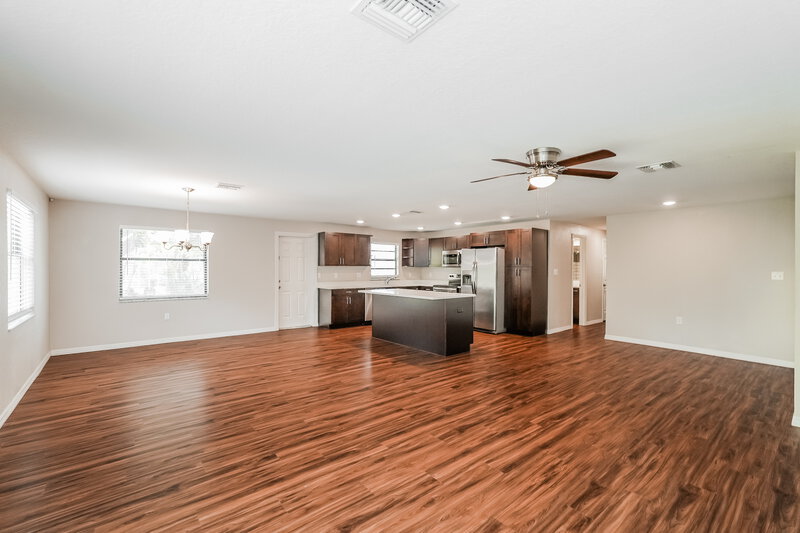 2,675/Mo, 2268 Snead Ave Dunedin, FL 34698 Living Room View 2