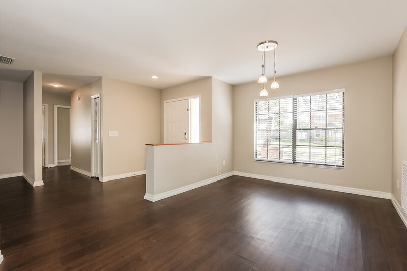 3,310/Mo, 5337 Northdale Blvd Tampa, FL 33624 Dining Room View