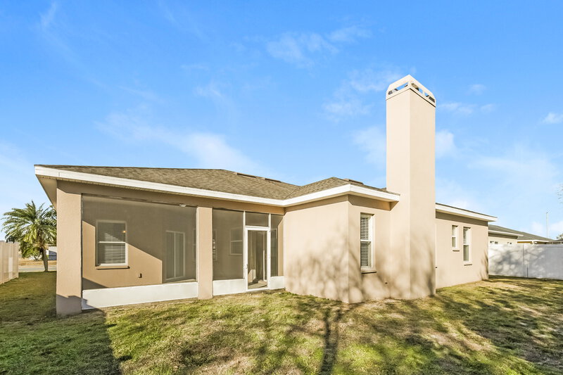 2,300/Mo, 3677 Sandhill Crane Lakeland, FL 33811 Rear View