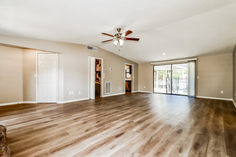 4,510/Mo, 1508 Albemarle Court Dunedin, FL 34698 Living Room View