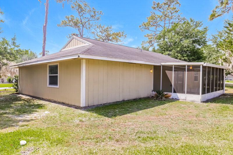 2,010/Mo, 5146 Londonderry Ln Wesley Chapel, FL 33543 Rear View 2