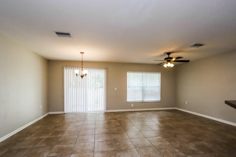 1,960/Mo, 10850 KENSINGTON PARK AVE Riverview, FL 33578 Living Room View