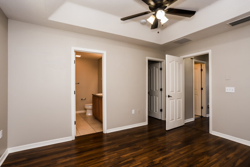 1,960/Mo, 10850 KENSINGTON PARK AVE Riverview, FL 33578 Main Bedroom View 2