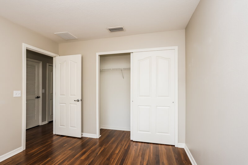 1,960/Mo, 10850 KENSINGTON PARK AVE Riverview, FL 33578 Bedroom View 2