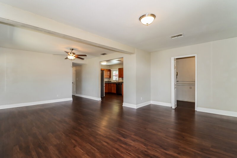 2,810/Mo, 5100 98Th Ave N Pinellas Park, FL 33782 Misc View 3