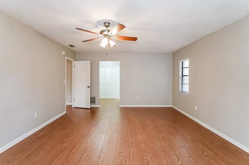3,375/Mo, 3444 Brian Rd South Palm Harbor, FL 34685 Main Bedroom View 2