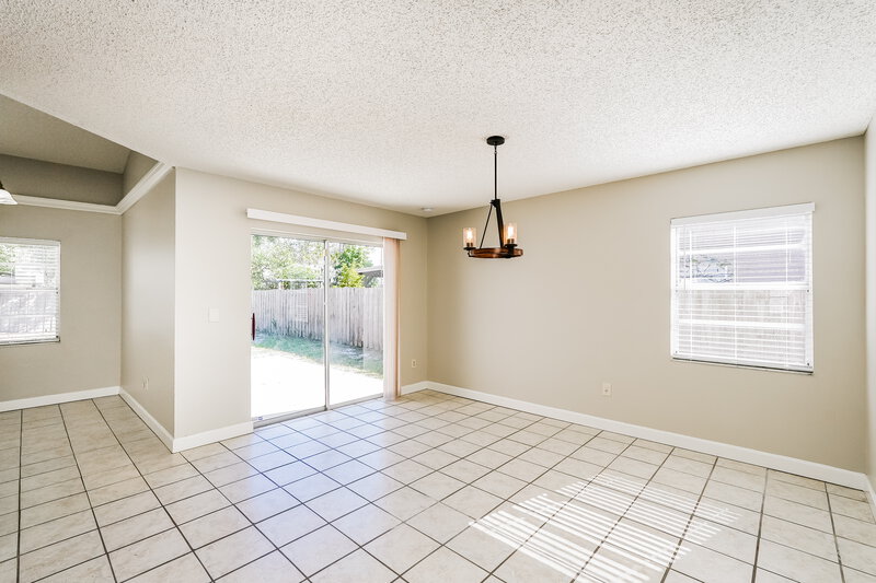 2,090/Mo, 12138 Fruitwood Dr Riverview, FL 33569 Dining Room View