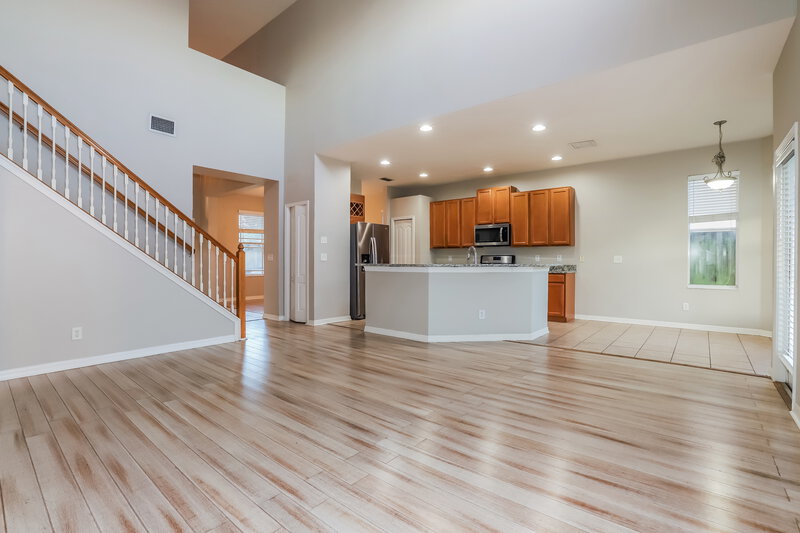 2,615/Mo, 403 Durham Shore Ct Apollo Beach, FL 33572 Living Room View