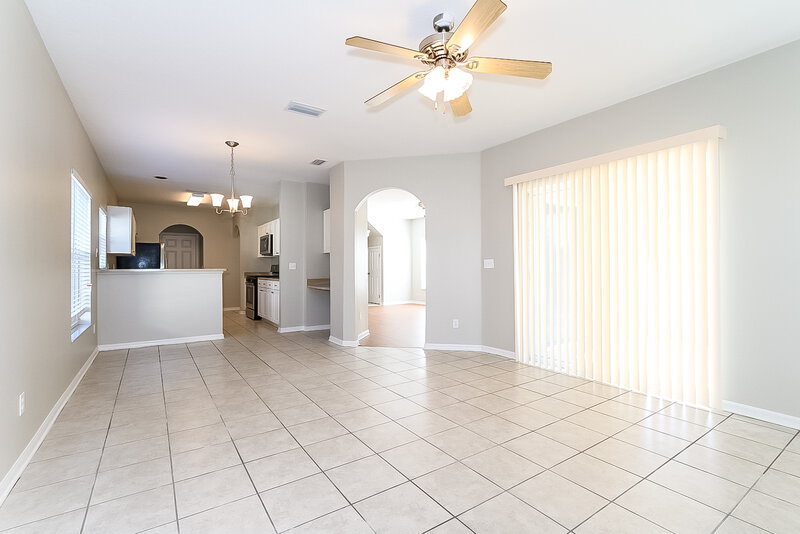 2,375/Mo, 457 Summer Sails Dr Valrico, FL 33594 Family Room View