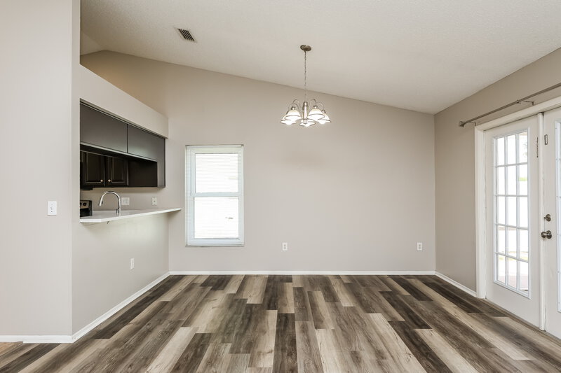 2,255/Mo, 1222 Cressford Pl Brandon, FL 33511 Dining Room View