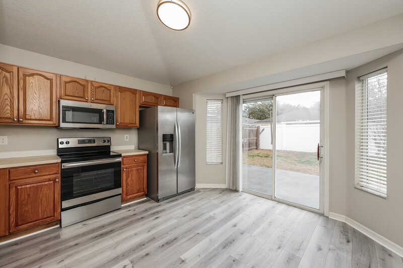 2,000/Mo, 1533 Marsh Wood Dr Seffner, FL 33584 Breakfast Nook View