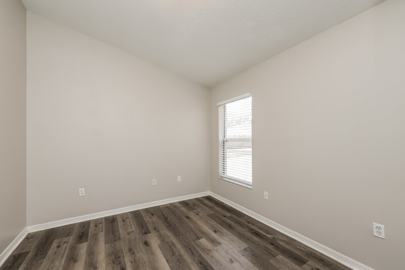 2,000/Mo, 1533 Marsh Wood Dr Seffner, FL 33584 Bedroom View 3