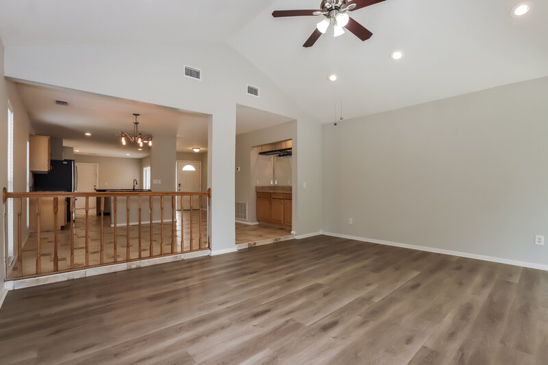 3,760/Mo, 16130 Gardendale Dr Tampa, FL 33624 Living Room View 2