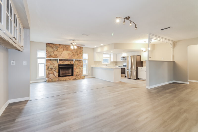 2,150/Mo, 12909 Walnut Tree Ln Hudson, FL 34669 Dining Room View