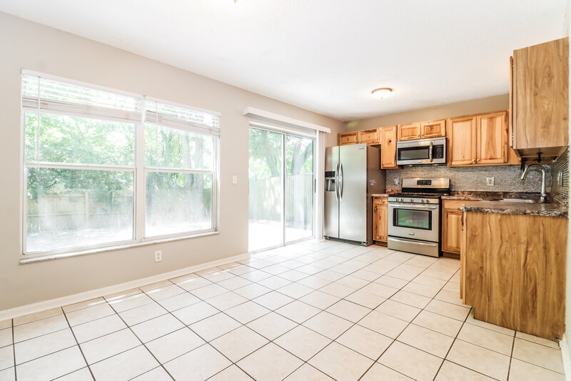 2,080/Mo, 714 Cape Cod Cir Valrico, FL 33594 Dining Room View