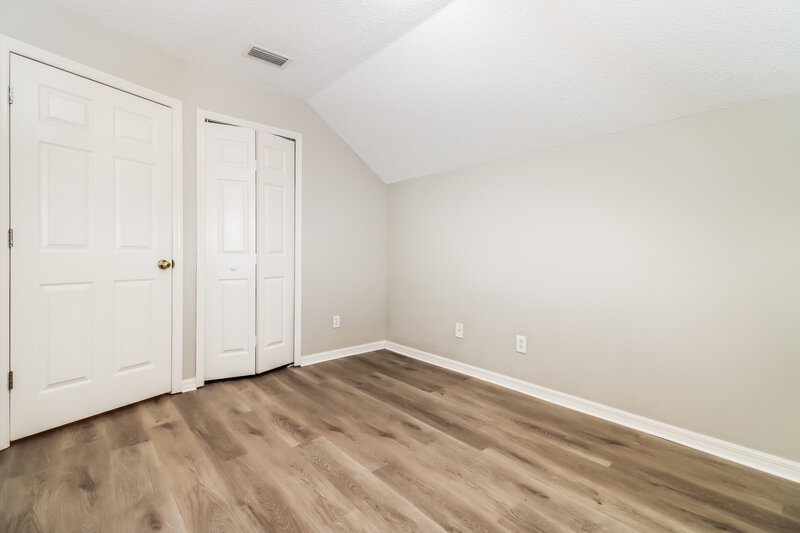 2,080/Mo, 714 Cape Cod Cir Valrico, FL 33594 Bedroom View 3