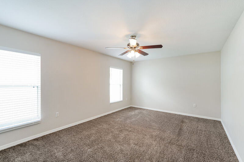 1,960/Mo, 6727 Krenson Oaks Cir Lakeland, FL 33810 Main Bedroom View