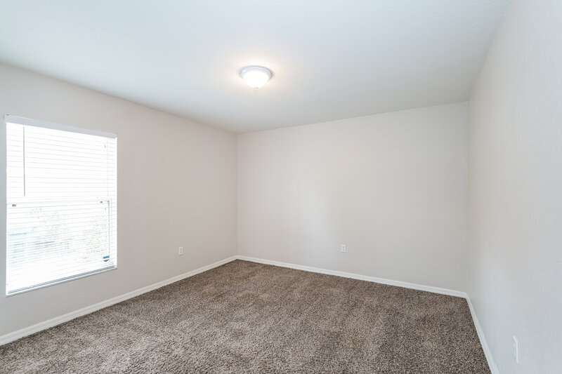 1,960/Mo, 6727 Krenson Oaks Cir Lakeland, FL 33810 Bedroom View 2