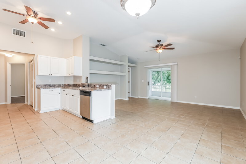 2,120/Mo, 4711 Ramshead Dr Valrico, FL 33594 Breakfast Nook View