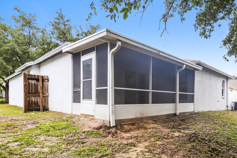 2,120/Mo, 4711 Ramshead Dr Valrico, FL 33594 Rear View
