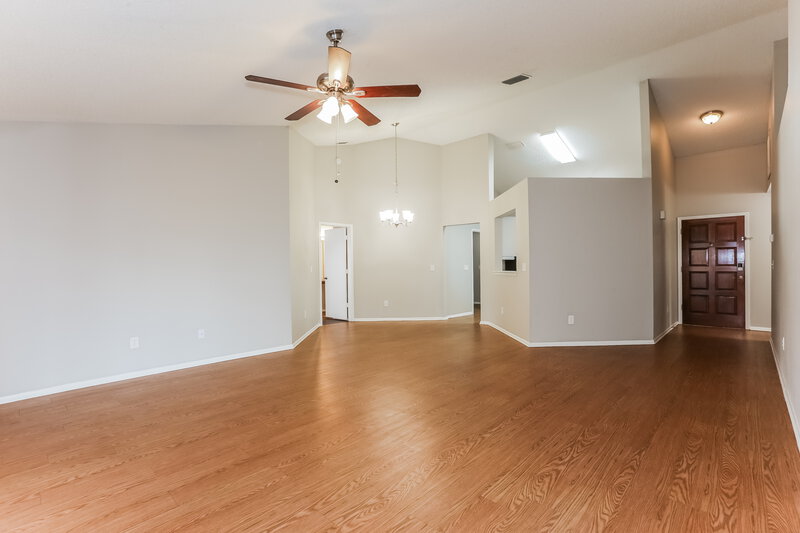2,165/Mo, 11715 Lynmoor Dr Riverview, FL 33579 Living Room View