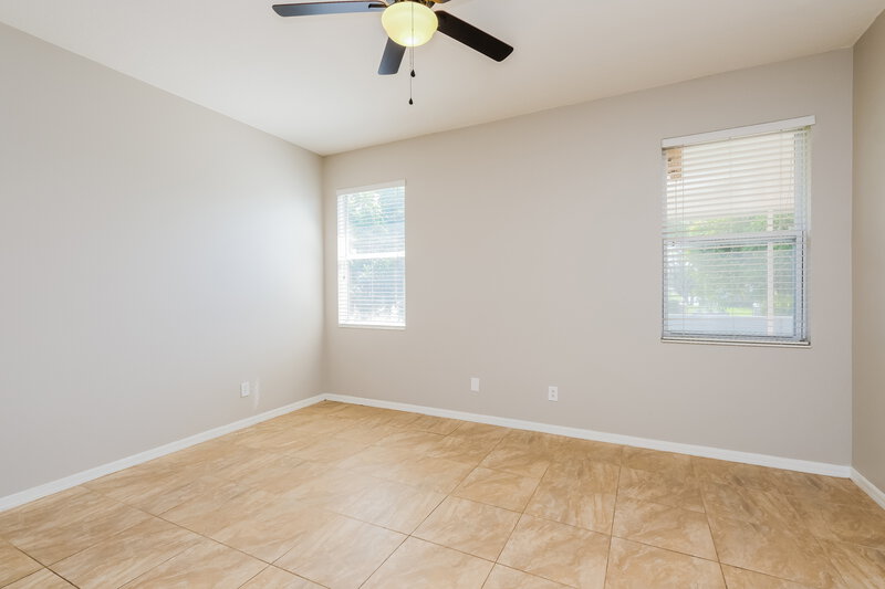 2,350/Mo, 8513 Deer Chase Dr Riverview, FL 33578 Main Bedroom View