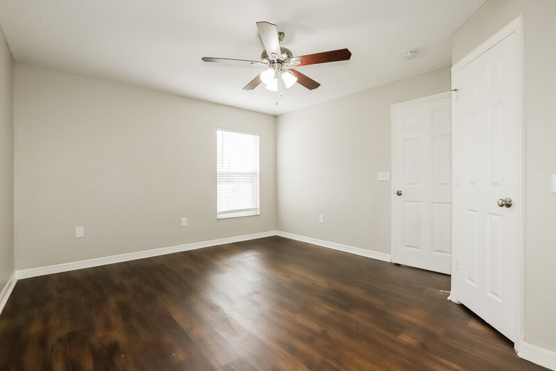 2,185/Mo, 3232 Merlot Dr (2) Lakeland, FL 33811 Main Bedroom View