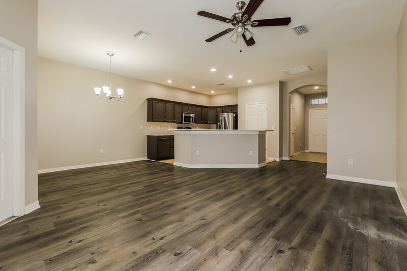 2,050/Mo, 1218 SUMMERGATE DR Valrico, FL 33594 Living Room View 2