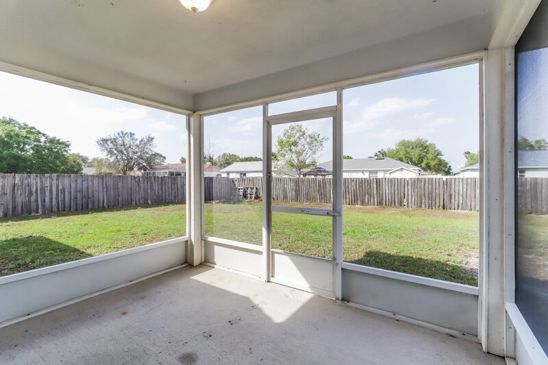 2,065/Mo, 7449 Jessamine Dr Lakeland, FL 33810 Sun Room View