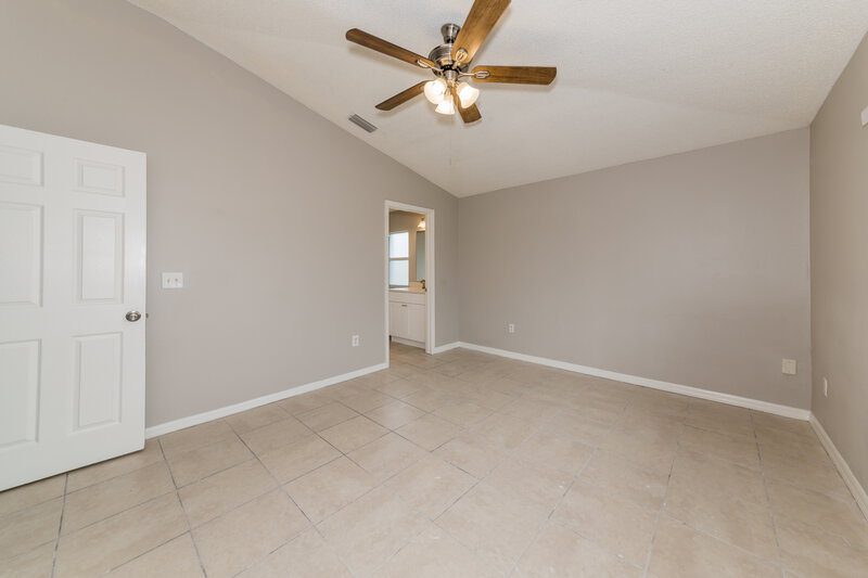1,995/Mo, 11850 Brenford Crest Dr. Riverview, FL 33579 Main Bedroom View 2